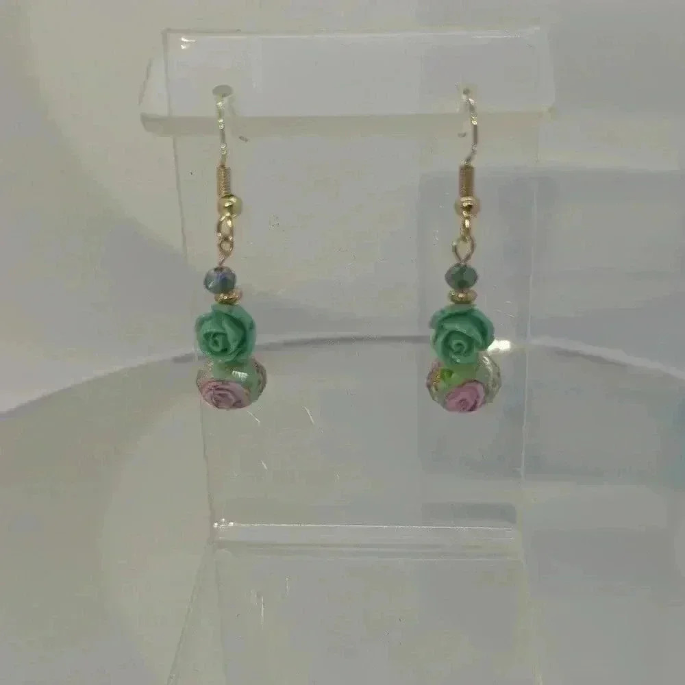 NWOT Czech Crystal Earrings - Picture 6 of 6
